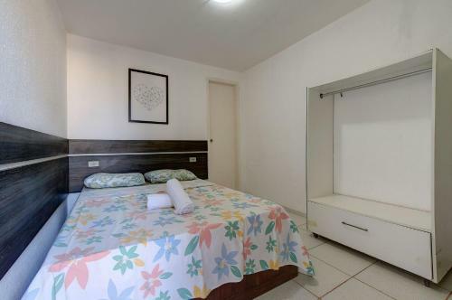 Casa Amarela Em Porto Das Dunas By Carpediem