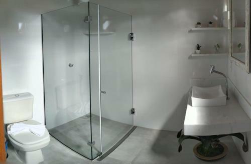 Posada Flat Com Caf� Da Manh� Em Pedra Azul