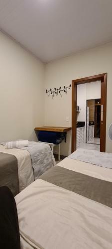 Posada Flat Com Caf� Da Manh� Em Pedra Azul