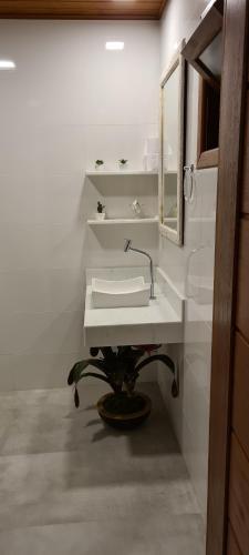 Posada Flat Com Caf� Da Manh� Em Pedra Azul