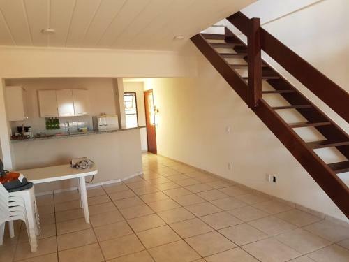 Apartamento Com Piscina