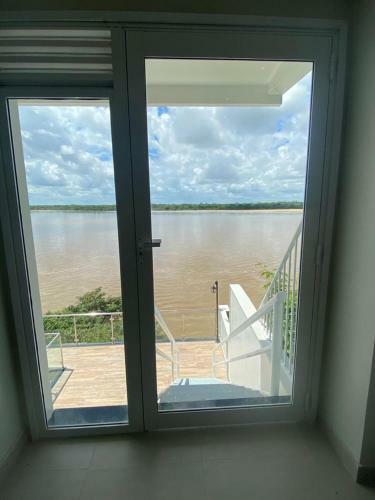 Hotel Orla Do Rio Branco