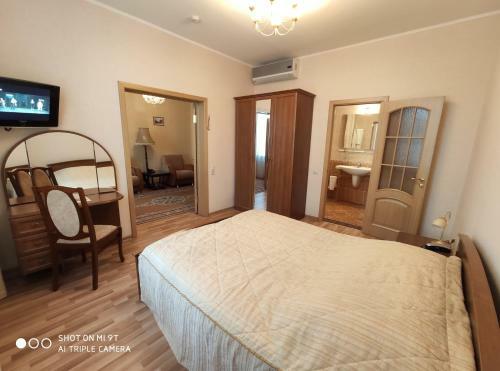 Derzhavnaya Hotel