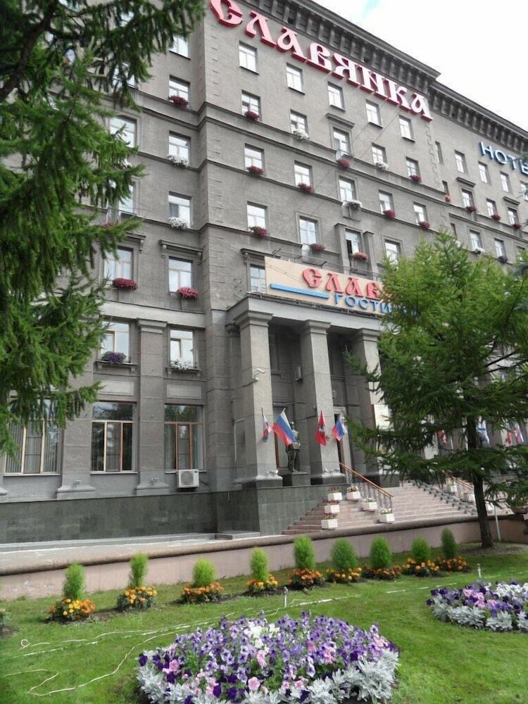 Hotel Slavyanka
