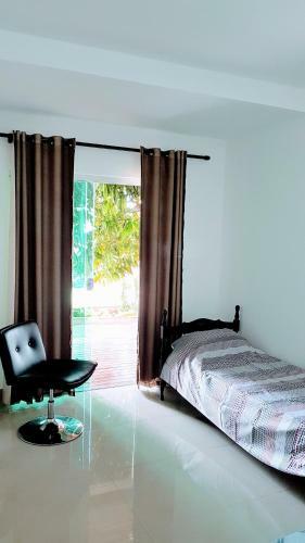 Quarto Com Varanda - Casa Do Edson