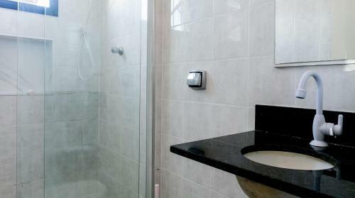 Apartamento Piscina, Ar-condicionado A 200m Da Praia
