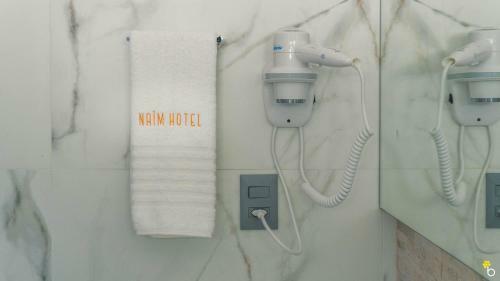 Naim Hotel