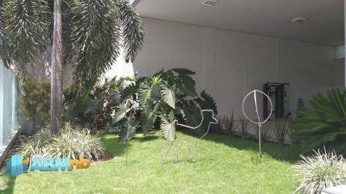 Apartamento No Edif�cio Manhattan 605