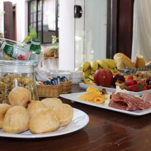 Hostal Pousada Para�so Dos Guimar�es