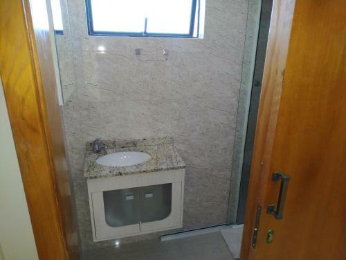 Apartamento Edif�cio Louise ? Apto 202