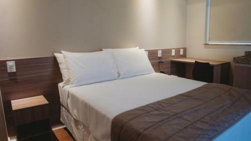 Hotel Golden Inn Lafaiete