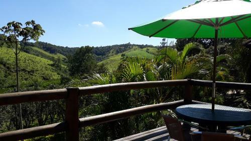 Hostal Pousada Colar de Ouro Chal�s