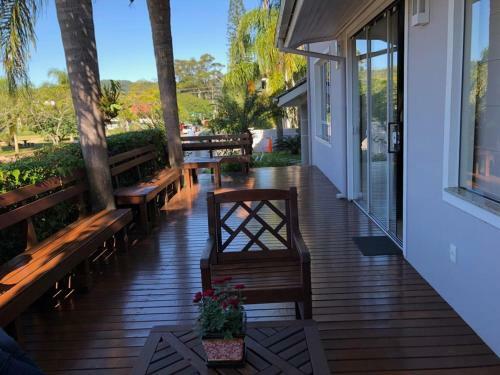 Linda Casa 4 Quartos No Melhor Bairro de Floripa