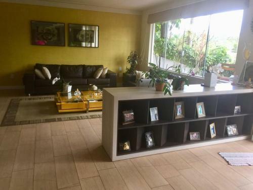 Linda Casa 4 Quartos No Melhor Bairro de Floripa