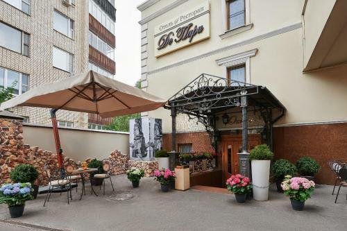 Hotel De Paris