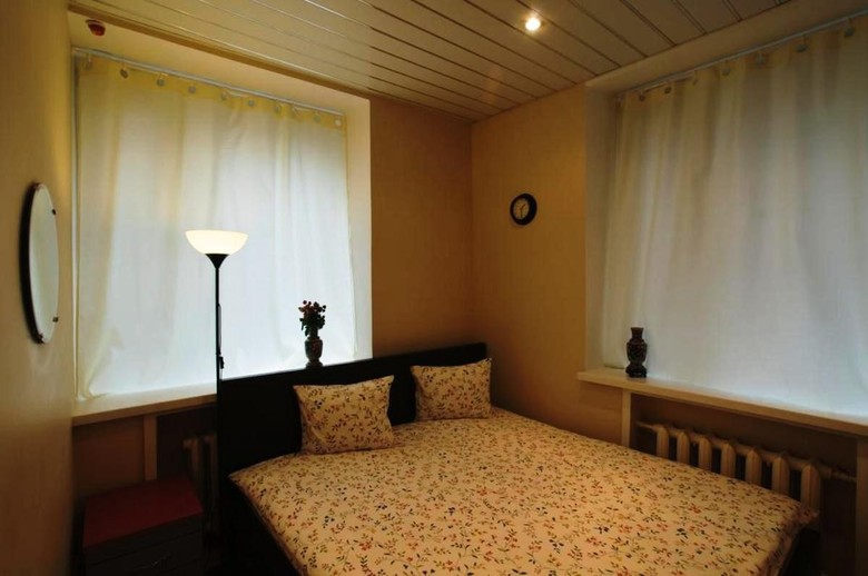 Souvenir Hostel