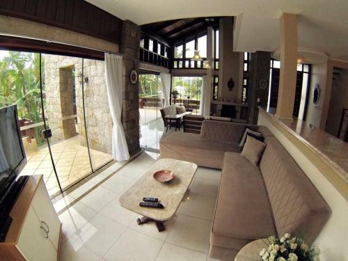 Apartamento Luxuosa Casa Frente Mar