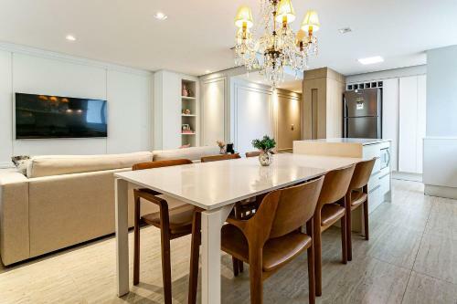 Apartamento Moderno E Aconchegante Com �tima Localiza��o Ca19i