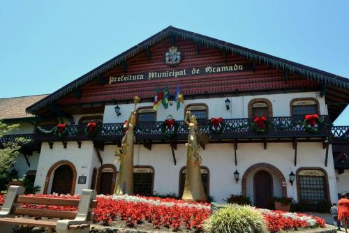 Apartamento Locar-in Gramado Aconchego Cora��o de Gramado