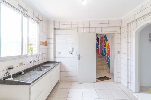 Le Monde Hostel