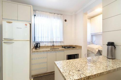 Aluguel Apartamento 2 Quartos Sendo 1 Su�te Itapema/sc