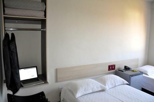 Hotel Ca�ula