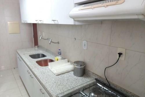 Apartamento Edif�cio Canoa Paju�ara - Apto 302