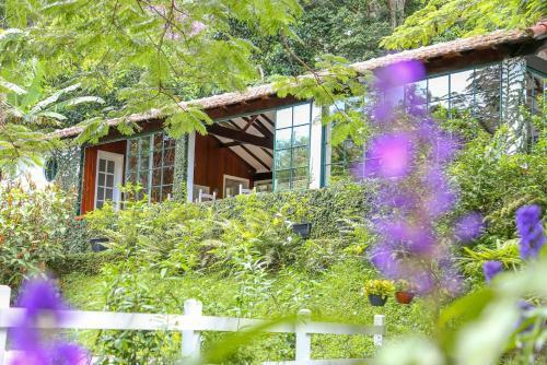 Hostal Pousada Jardim Secreto