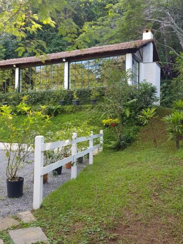 Hostal Pousada Jardim Secreto