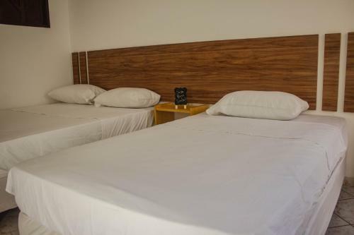 Agora Hostel E Pousada