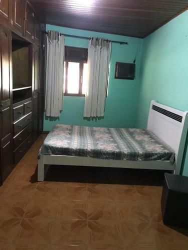 Pe�es House