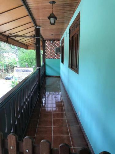 Pe�es House