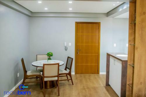 Apartamento 4 Pessoas Em Bairro Tranquilo