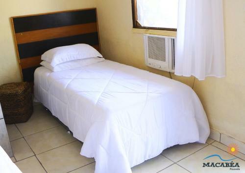 Hostal Macab�a