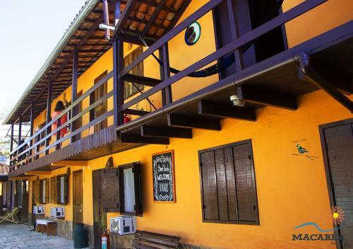 Hostal Macab�a