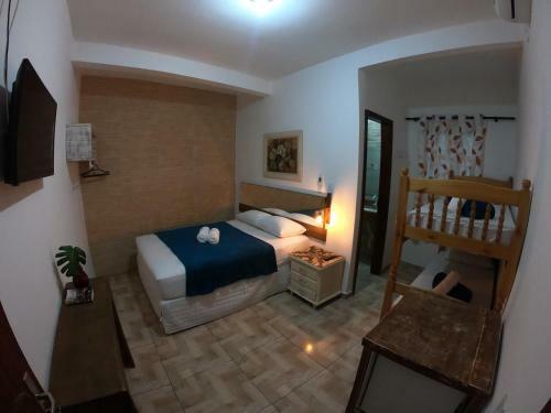 Hostal Ancorad'ouro Pousada - 1km Do Beto Carrero