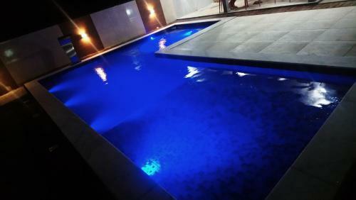 Condom�nio Residencial Caravelas, Casa 220
