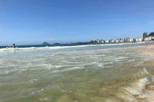 Apartamento Artes de Copa - Conforto, Aconchego E Praia!