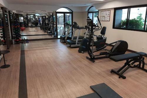 Apartamento Com Servi�os Proximo A Praia de Ipanema