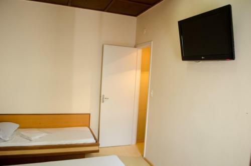 Hotel Hostal (Adults Only)