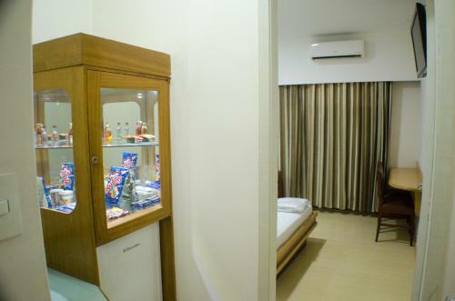Hotel Hostal (Adults Only)