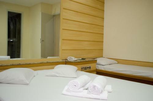 Hotel Hostal (Adults Only)