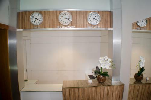 Hotel Hostal (Adults Only)