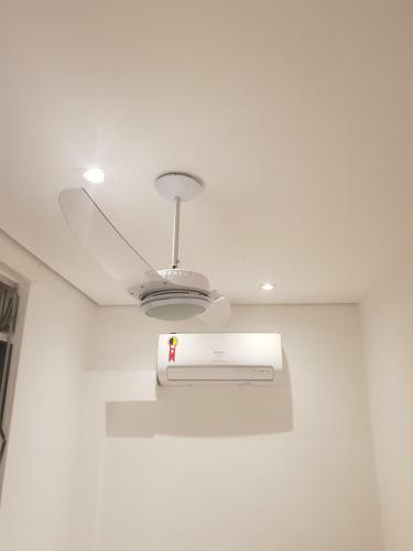 Quarto Privativo Em Condominio
