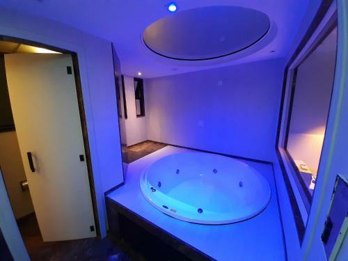 Bambina Hotel - Adults Only