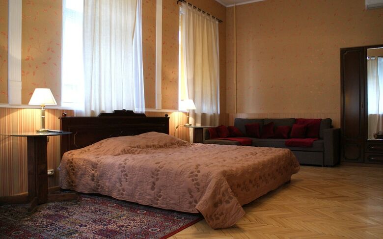 Sverchkov 8 Hotel