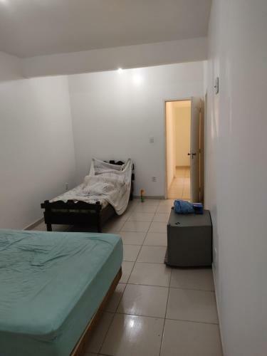 Casa 3 Quartos Com Churrasqueira E Chuveir�o