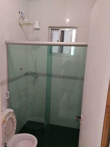 Casa 3 Quartos Com Churrasqueira E Chuveir�o