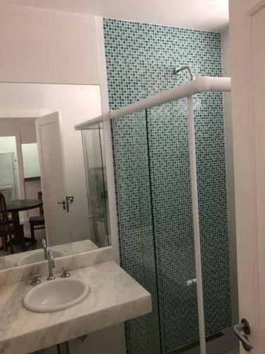 Apartamento Leblon Excelente Dois Quartos Na Quadra Da Praia