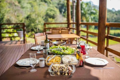 Hotel Fazenda Tr�s Cascatas